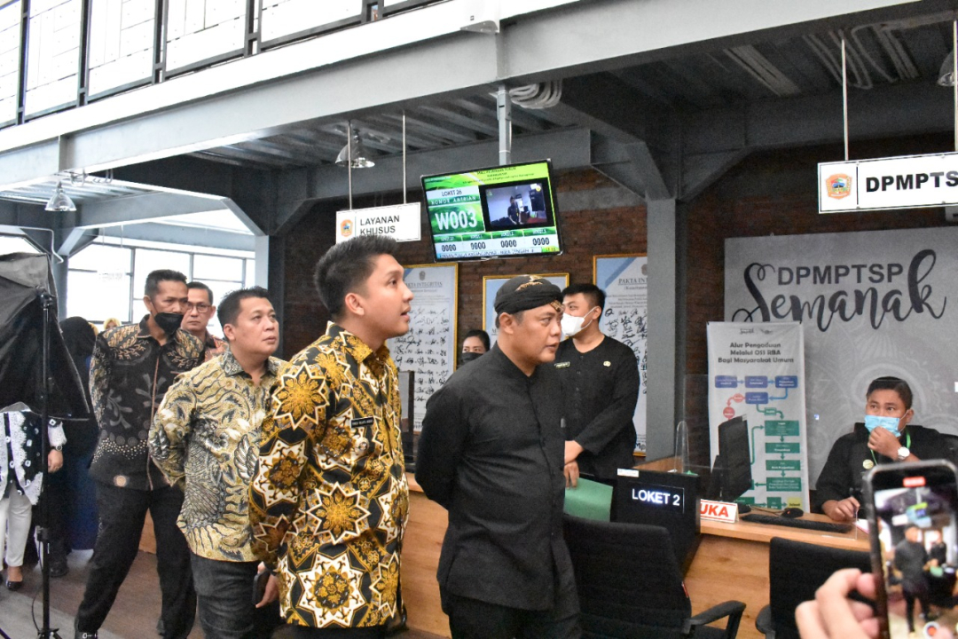 Kunjungan Bupati Ogan Ilir Dalam Rangka Studi Tiru Mal Pelayanan Publik (MPP) Karanganyar
