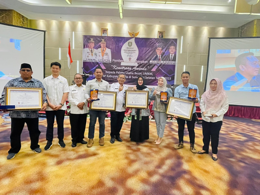 Pemberian Penghargaan "KEMITRAAN AWARD"  Kepada Pelaku Usaha Dan DPMPTSP Di Provinsi Sumatra Selatan Tahun 2023